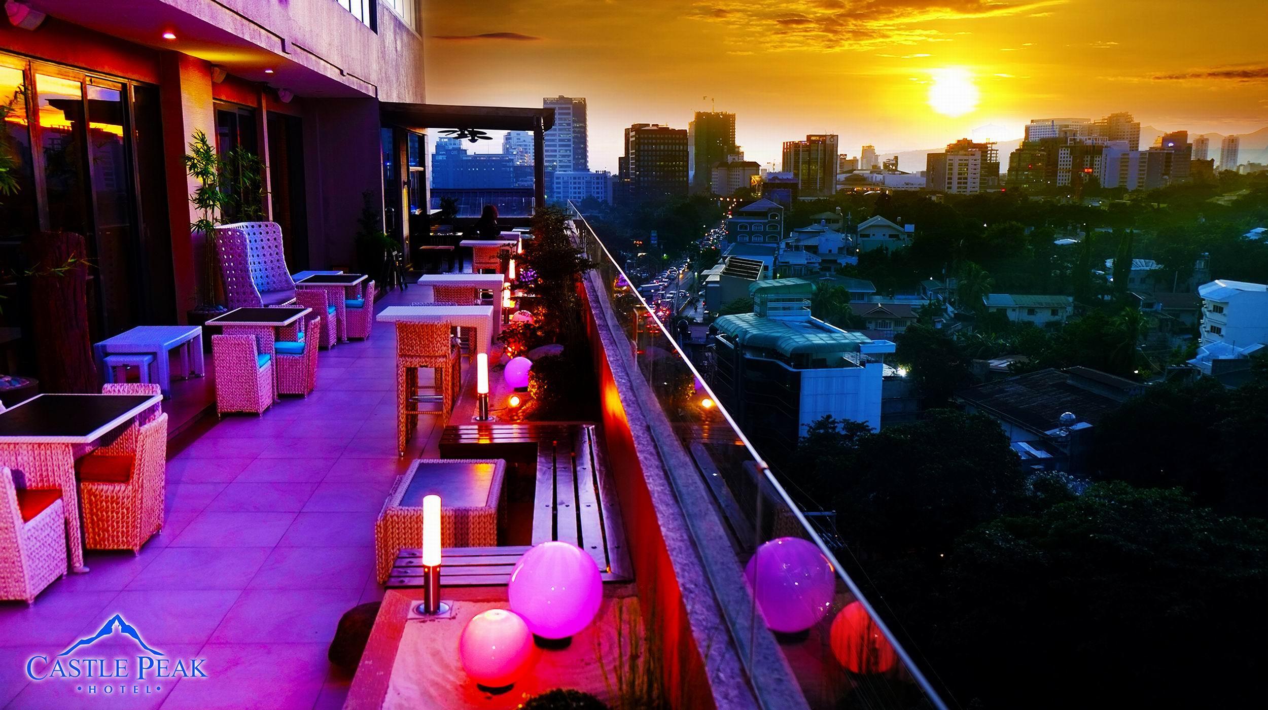 Castle Peak Hotel Cebu Exterior foto